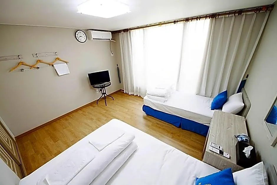 K-Guesthouse Incheon Airport 1 Hotel