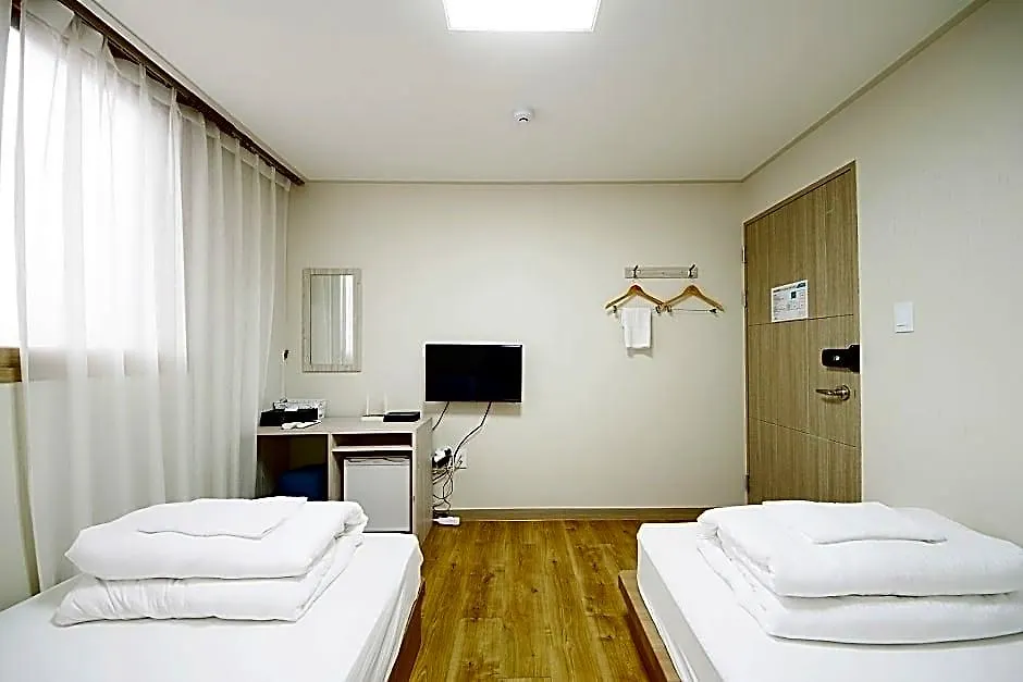 K-Guesthouse Incheon Airport 1