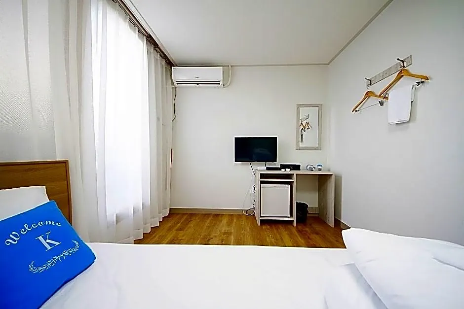 Hotel K-Guesthouse Incheon Airport 1