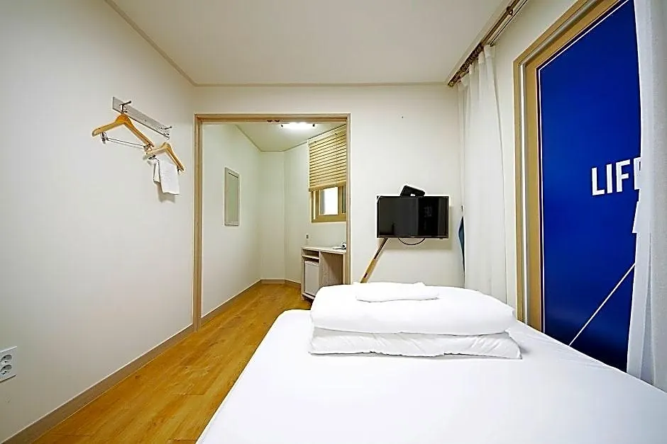 K-Guesthouse Incheon Airport 1 3*,  South Korea